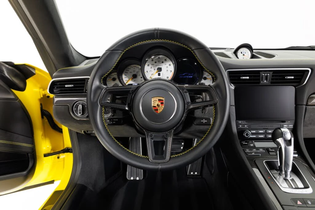 2018 Porsche 991 GT2 RS - Image 20 of 31