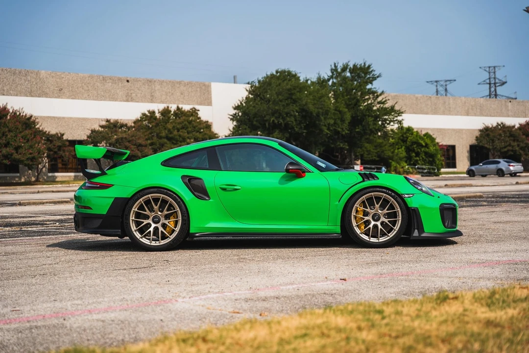 2018 Porsche 991 GT2 RS - Image 28 of 31