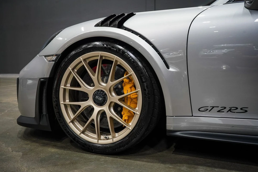2018 Porsche 991 GT2 RS - Image 19 of 31
