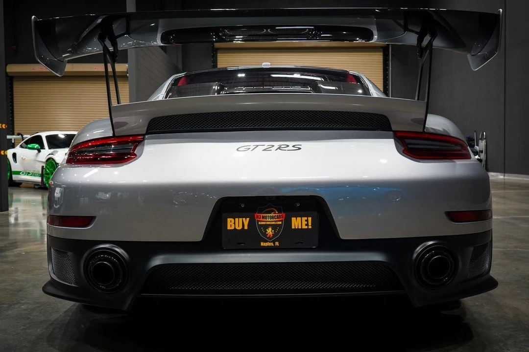 2018 Porsche 991 GT2 RS - Image 4 of 31