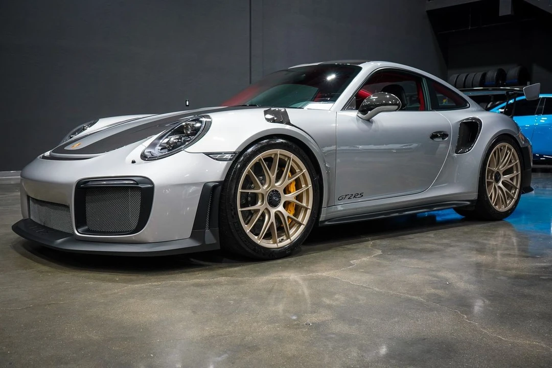 2018 Porsche 991 GT2 RS - Image 10 of 31
