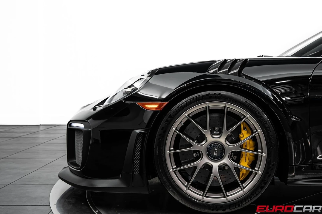 2018 Porsche 991 GT2 RS - Image 17 of 31