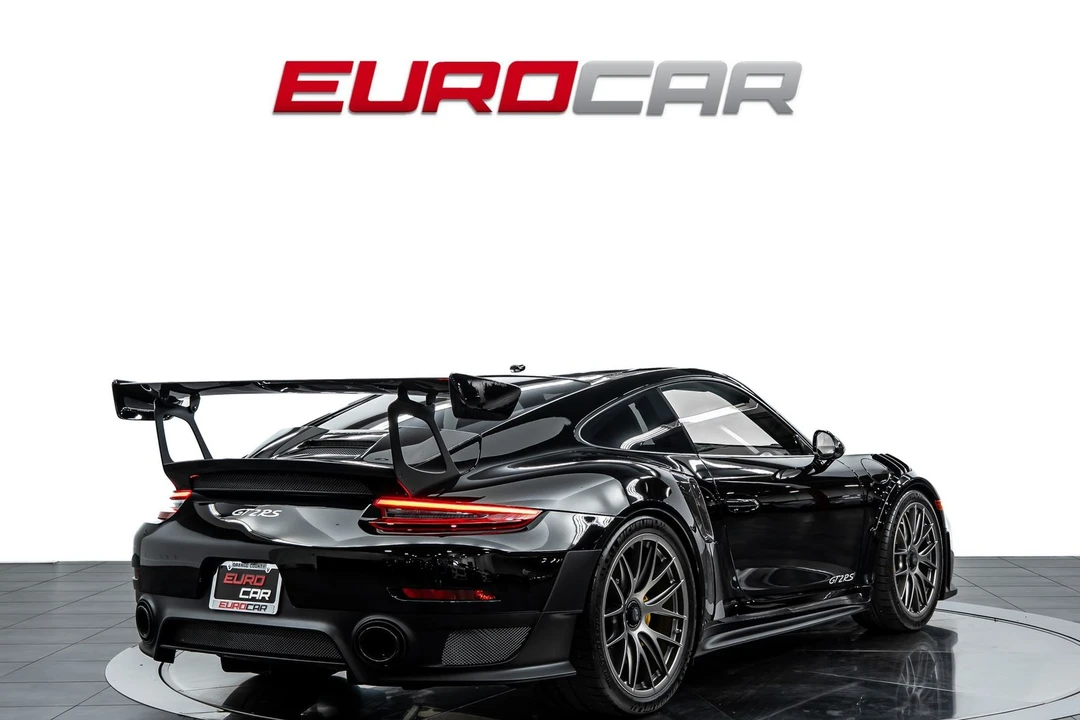 2018 Porsche 991 GT2 RS - Image 5 of 31