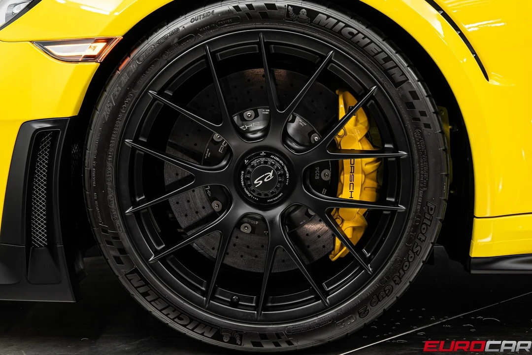 2018 Porsche 991 GT2 RS - Image 28 of 31