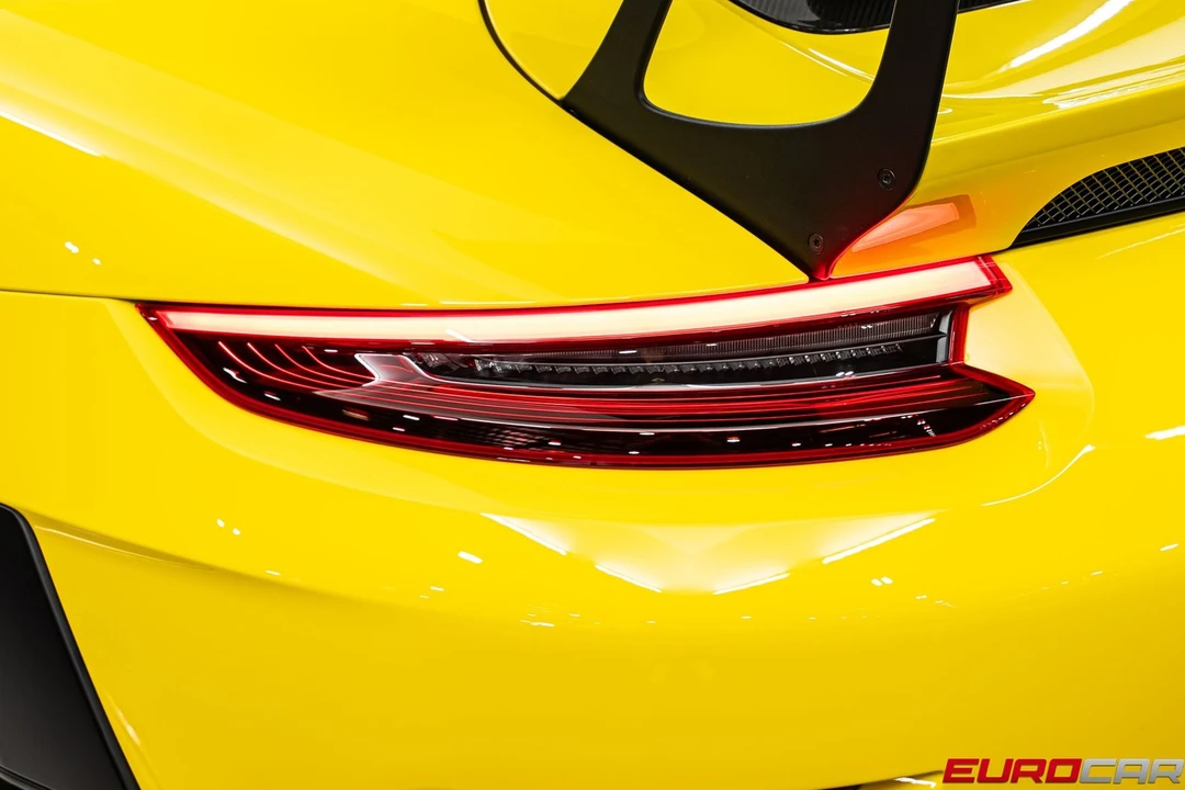 2018 Porsche 991 GT2 RS - Image 25 of 31