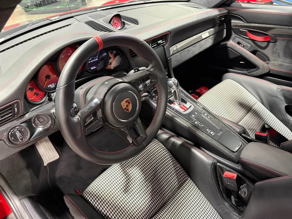 2018 Porsche 991 GT2 RS - Image 8 of 20