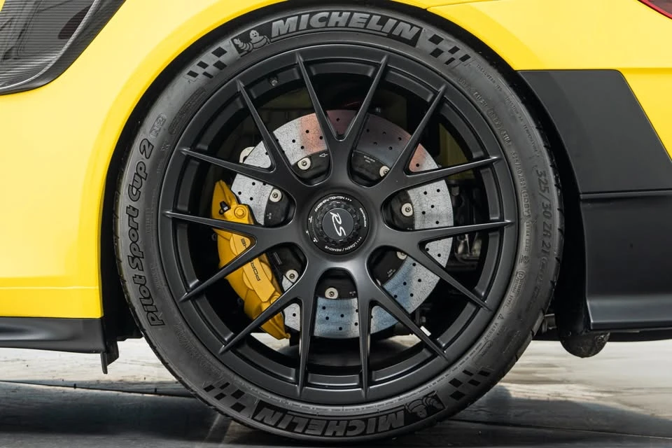 2018 Porsche 991 GT2 RS - Image 7 of 15