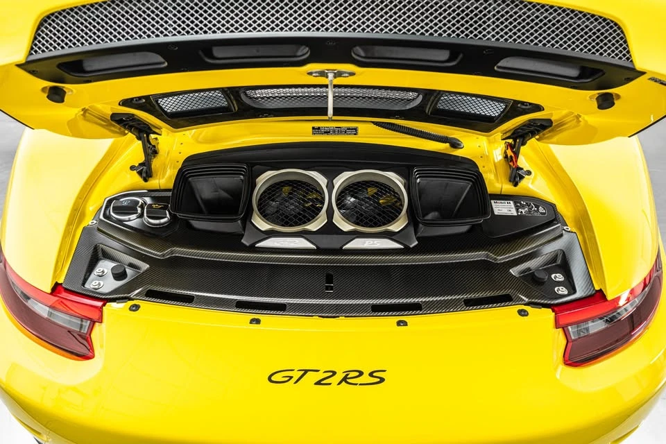 2018 Porsche 991 GT2 RS - Image 8 of 15