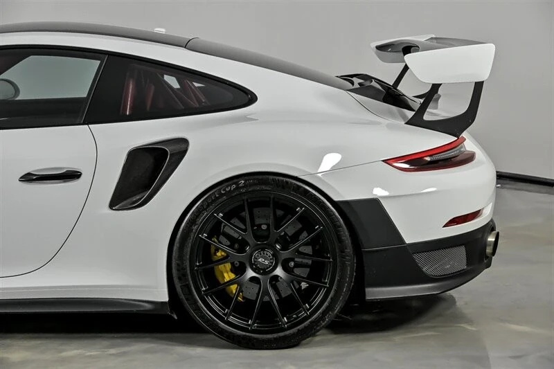 2018 Porsche 991 GT2 RS - Image 9 of 21