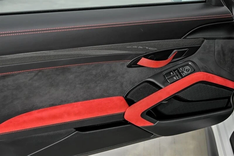 2018 Porsche 991 GT2 RS - Image 20 of 21