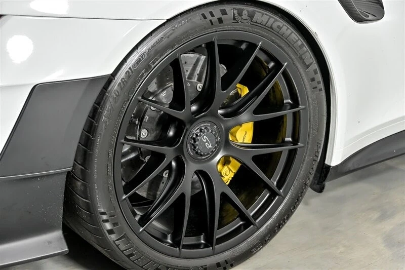 2018 Porsche 991 GT2 RS - Image 16 of 21