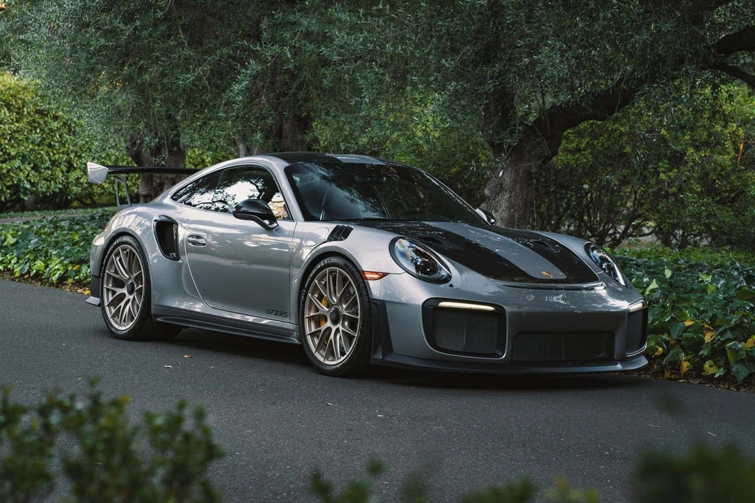 2018 Porsche 991 GT2 RS - Image 3 of 11