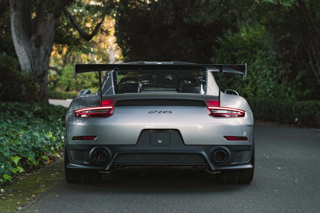 2018 Porsche 991 GT2 RS - Image 6 of 11