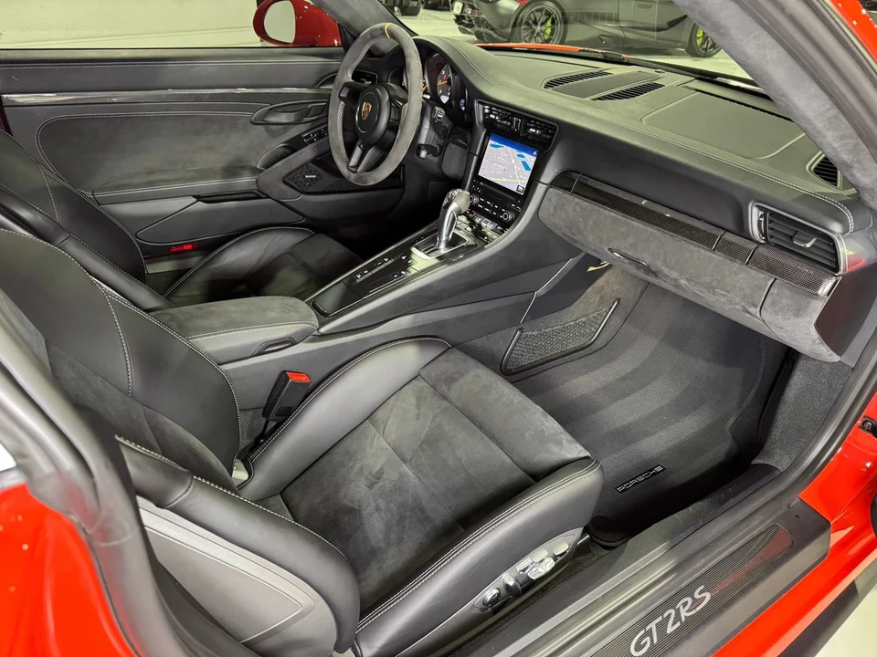 2018 Porsche 991 GT2 RS - Image 10 of 12