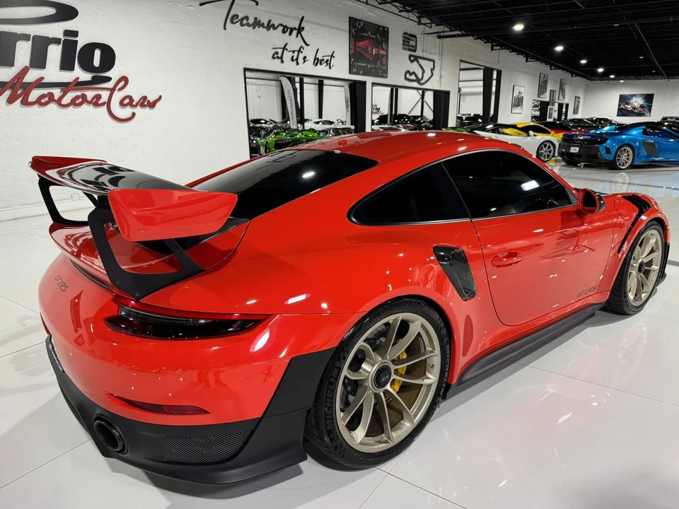 2018 Porsche 991 GT2 RS - Image 7 of 12