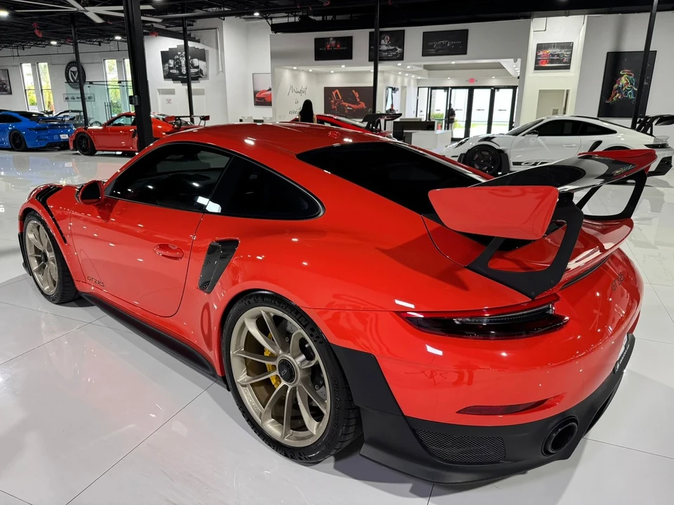 2018 Porsche 991 GT2 RS - Image 5 of 12