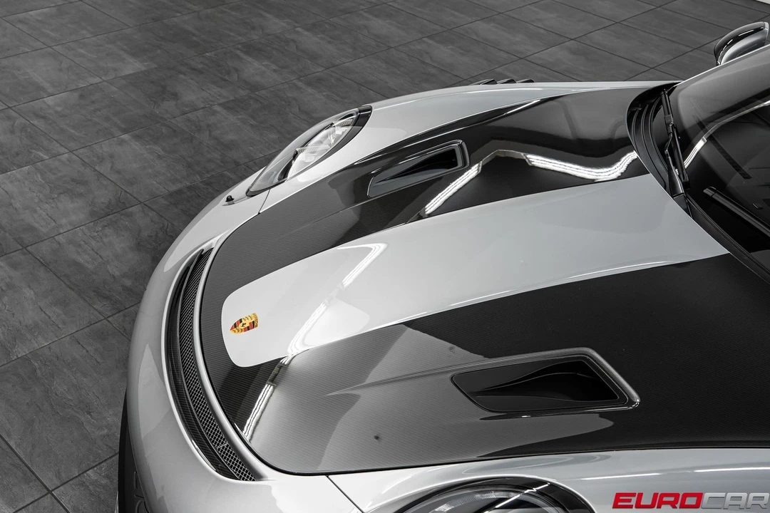 2018 Porsche 991 GT2 RS - Image 9 of 31