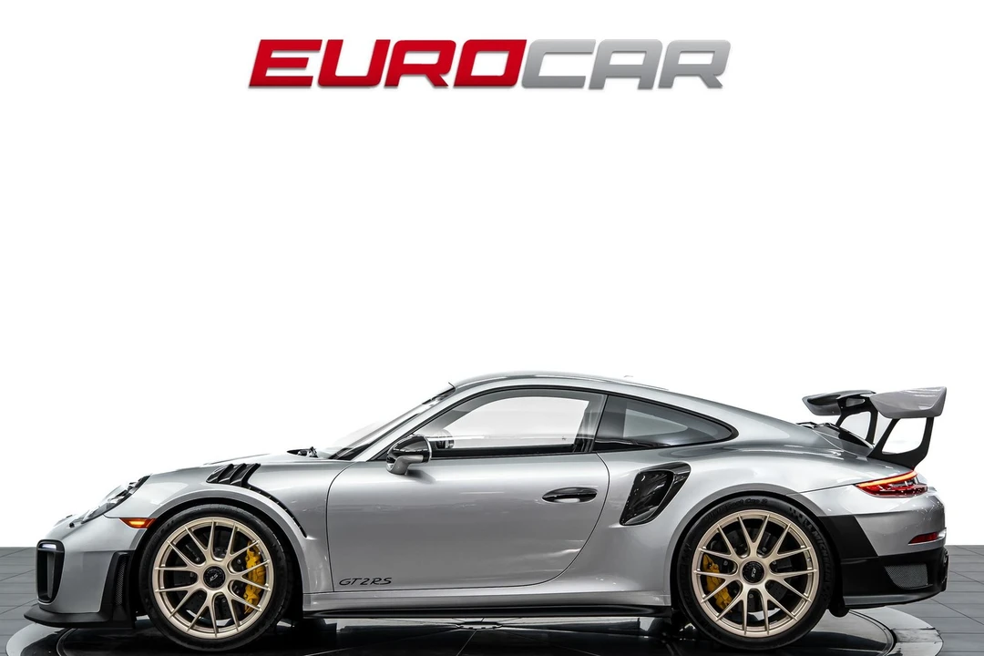 2018 Porsche 991 GT2 RS - Image 2 of 31