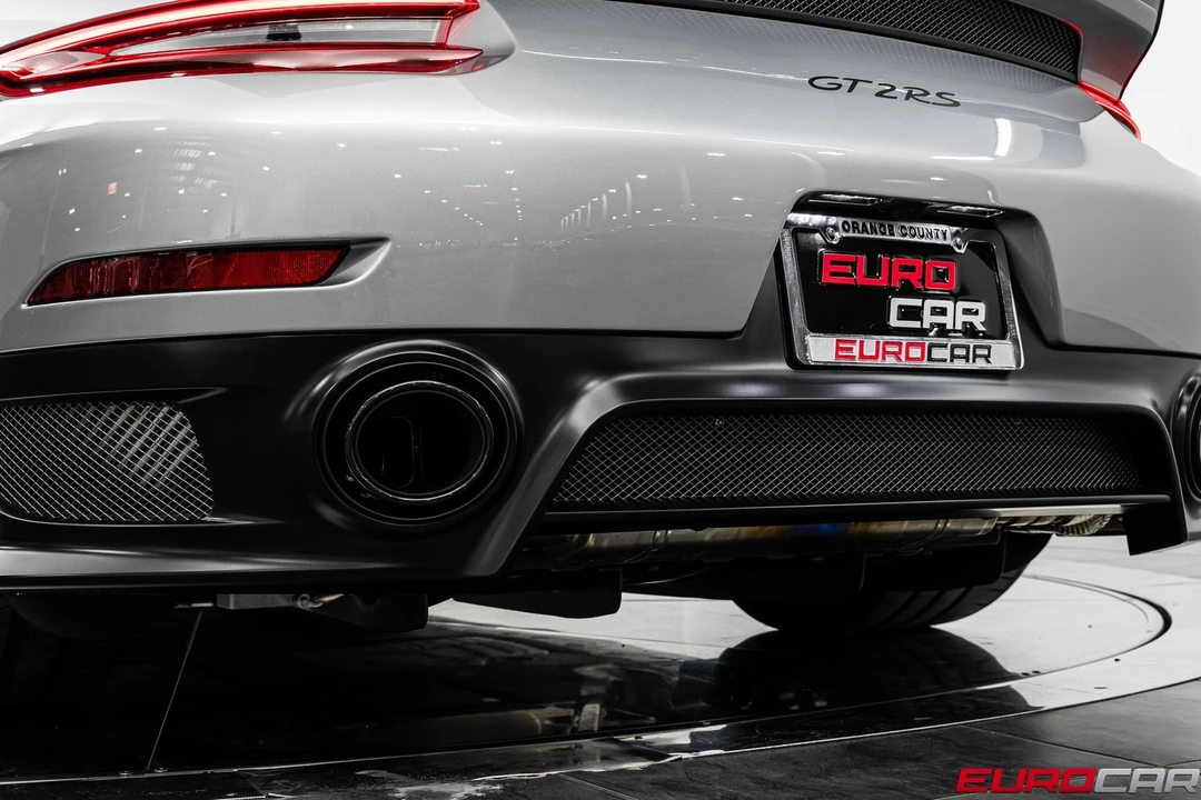 2018 Porsche 991 GT2 RS - Image 26 of 31