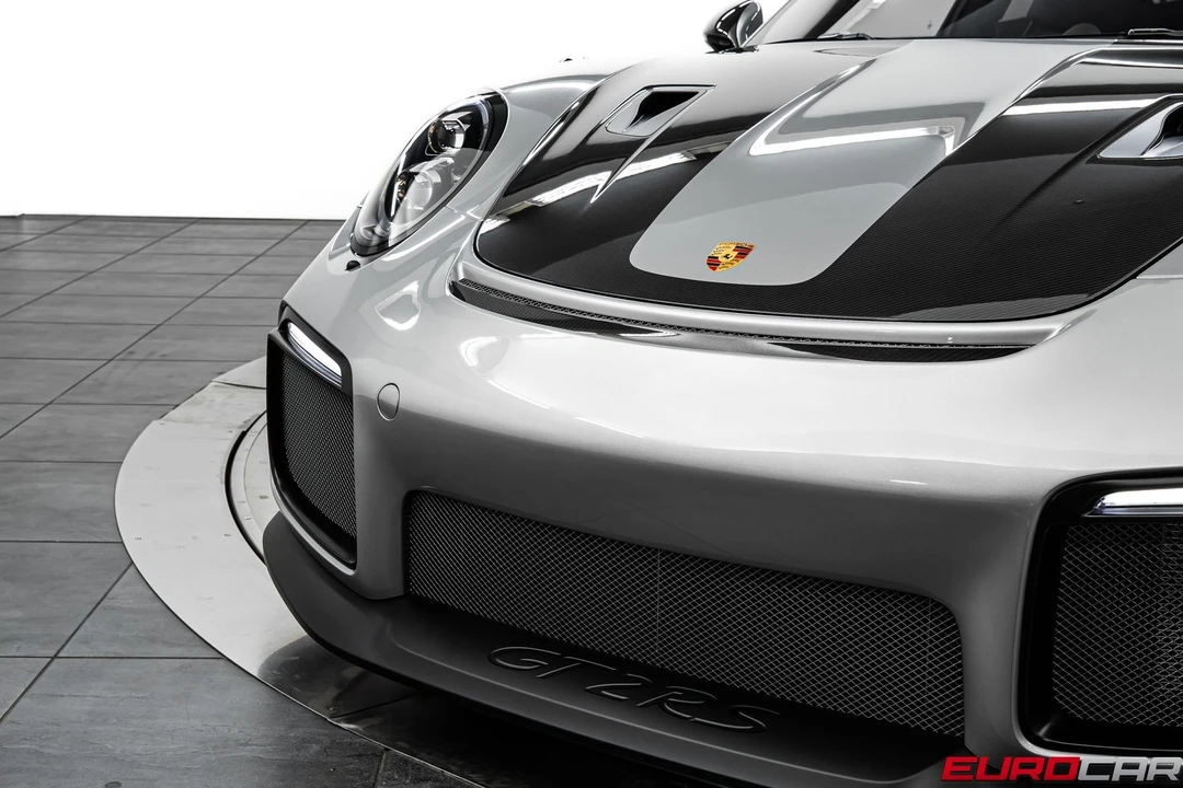 2018 Porsche 991 GT2 RS - Image 10 of 31