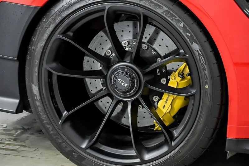 2018 Porsche 991 GT2 RS - Image 15 of 31