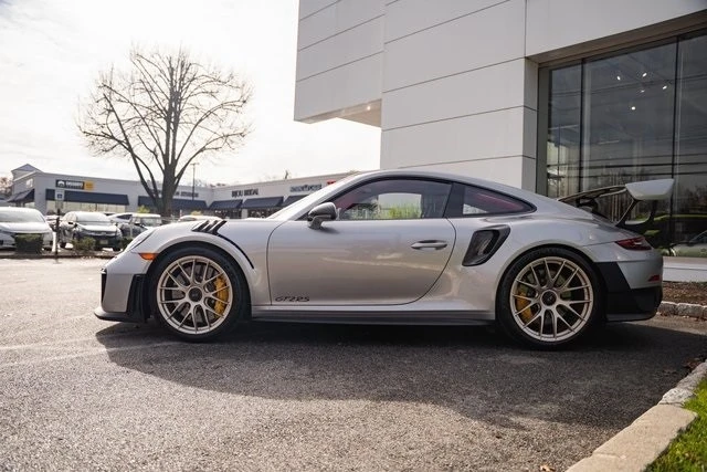 2018 Porsche 991 GT2 RS - Image 3 of 12