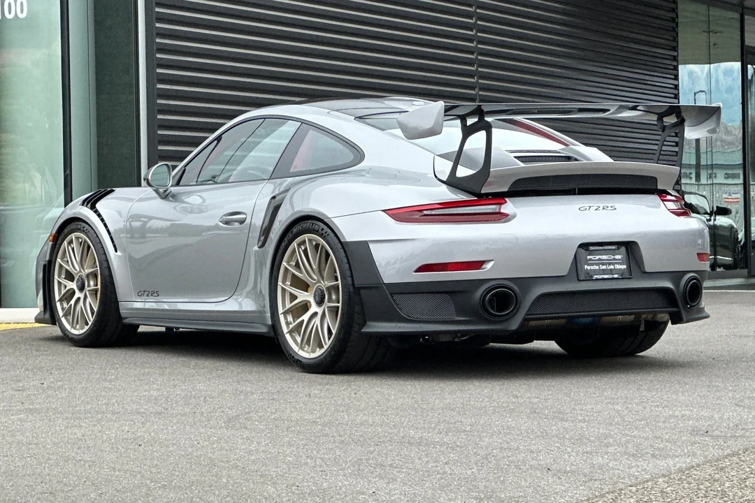 2018 Porsche 991 GT2 RS - Image 3 of 21