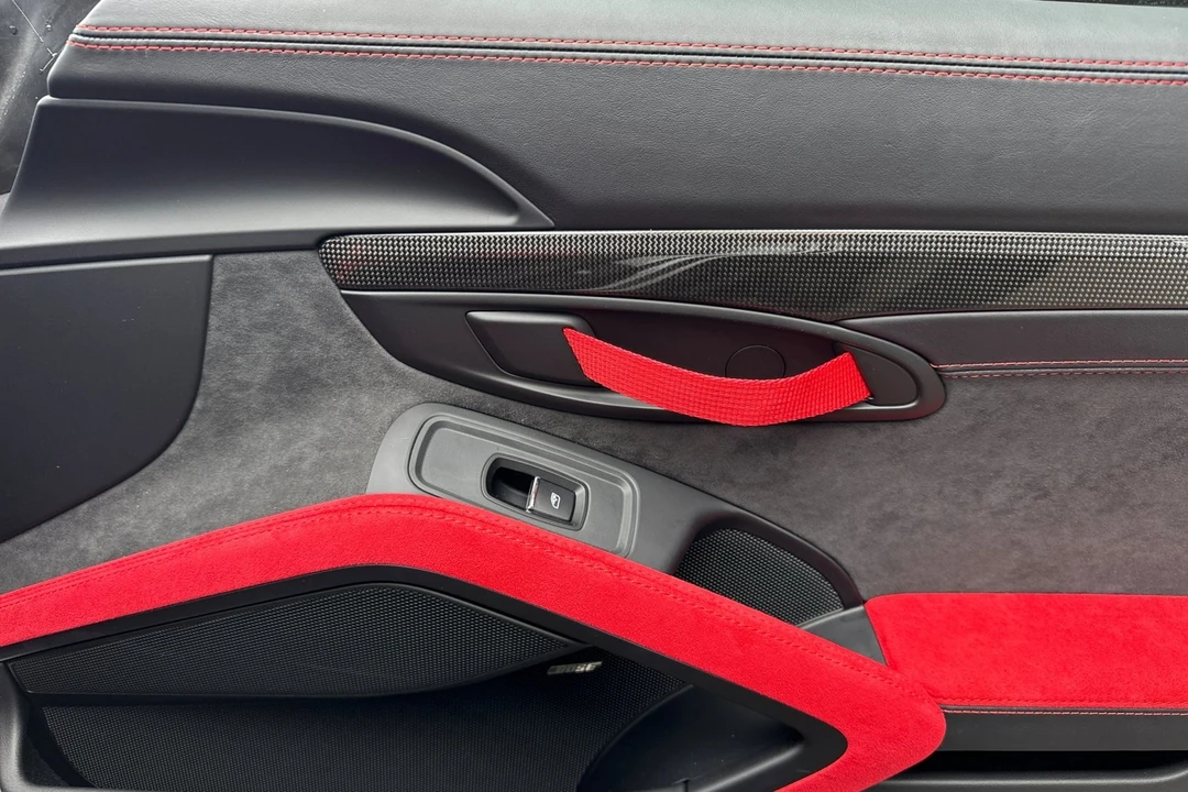 2018 Porsche 991 GT2 RS - Image 18 of 21