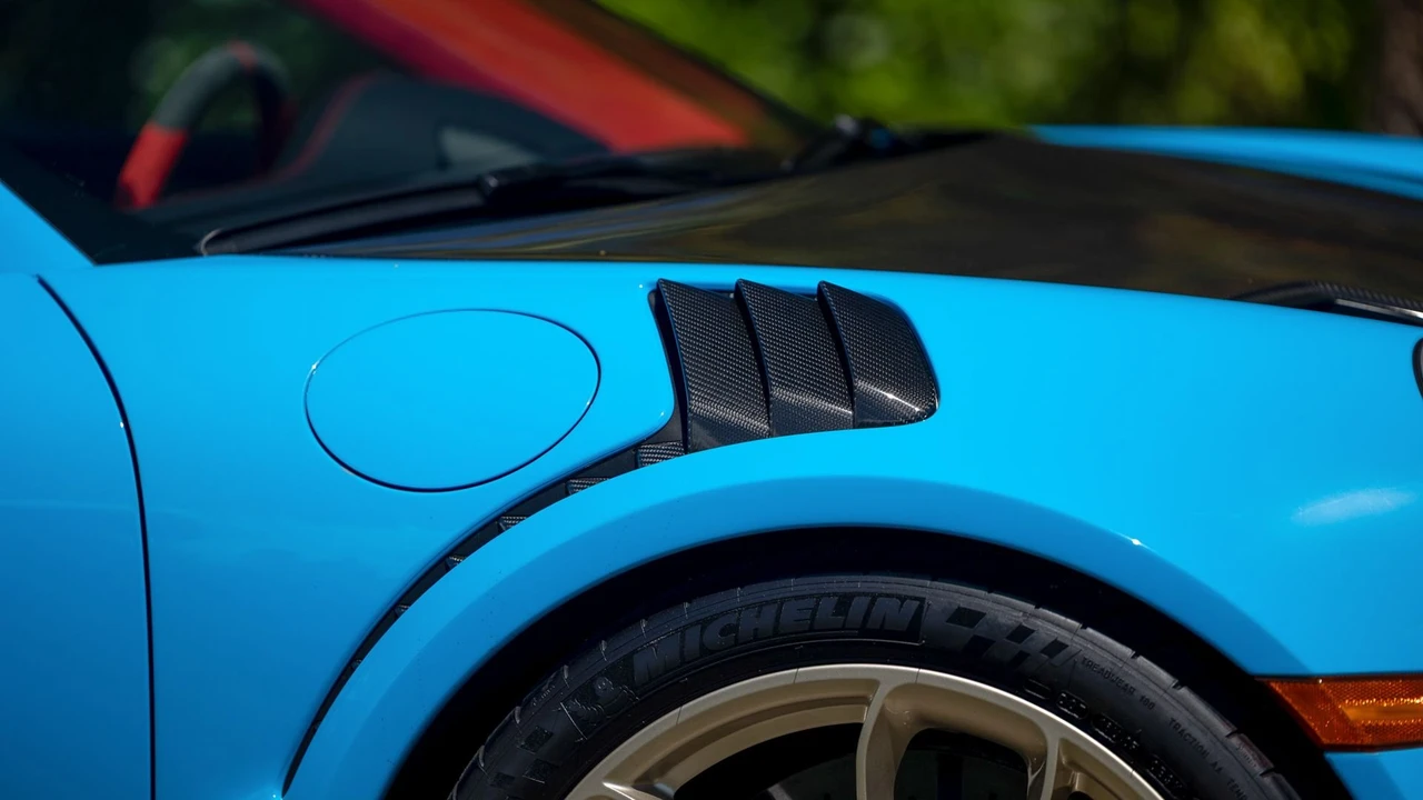 2018 Porsche 991 GT2 RS - Image 21 of 31