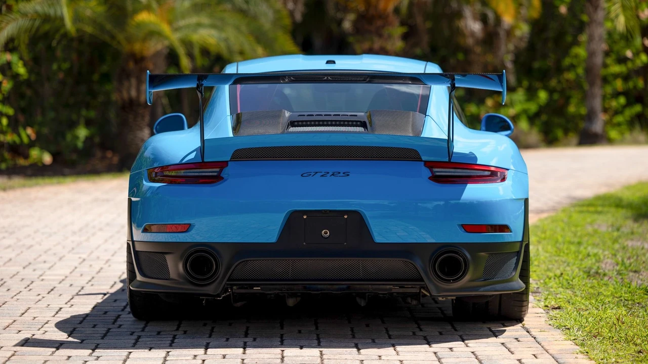 2018 Porsche 991 GT2 RS - Image 5 of 31