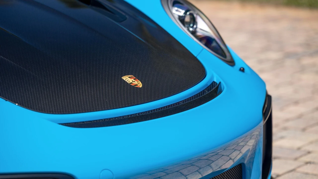 2018 Porsche 991 GT2 RS - Image 23 of 31