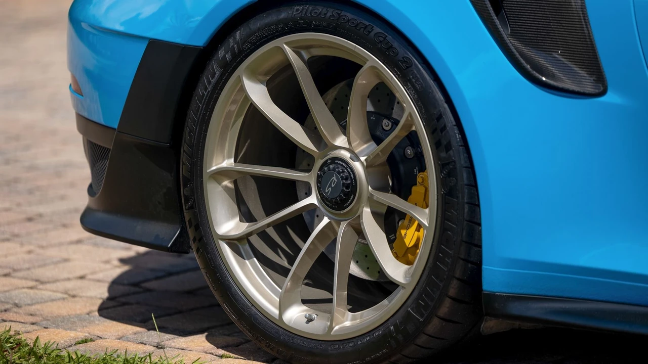 2018 Porsche 991 GT2 RS - Image 20 of 31
