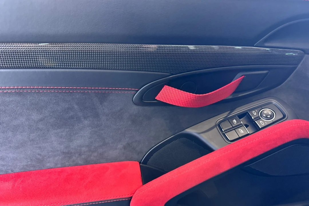 2018 Porsche 991 GT2 RS - Image 12 of 21