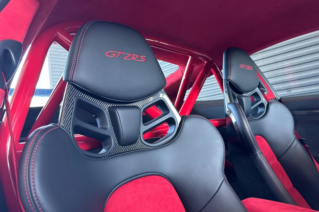 2018 Porsche 991 GT2 RS - Image 17 of 21