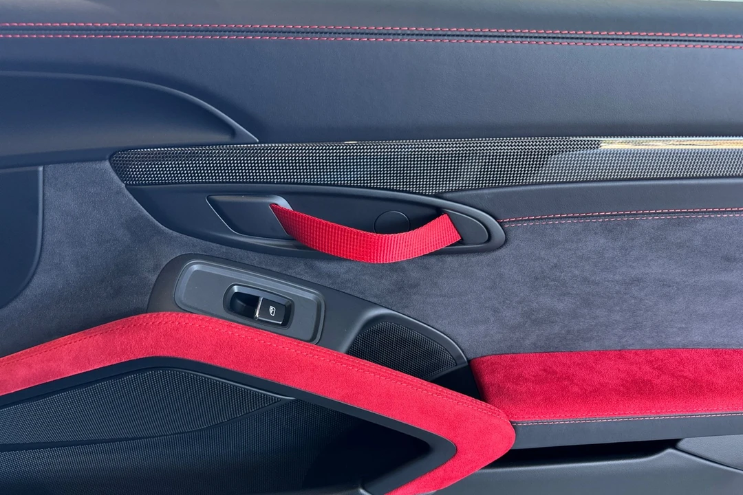 2018 Porsche 991 GT2 RS - Image 18 of 21