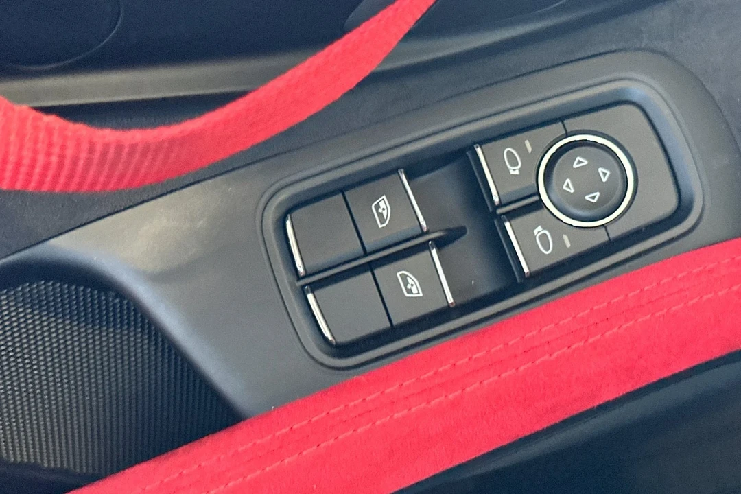 2018 Porsche 991 GT2 RS - Image 13 of 21