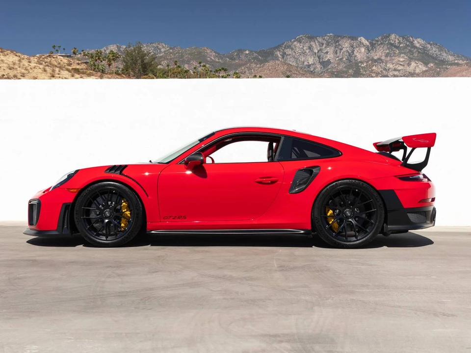 2018 Porsche 991 GT2 RS - Image 2 of 5