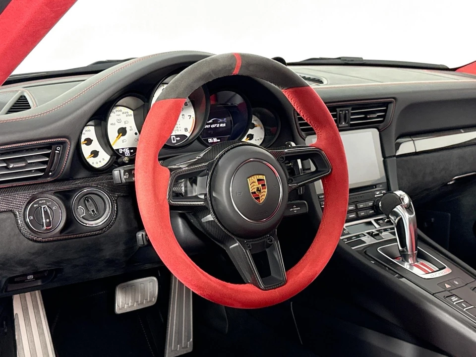 2018 Porsche 991 GT2 RS - Image 12 of 31