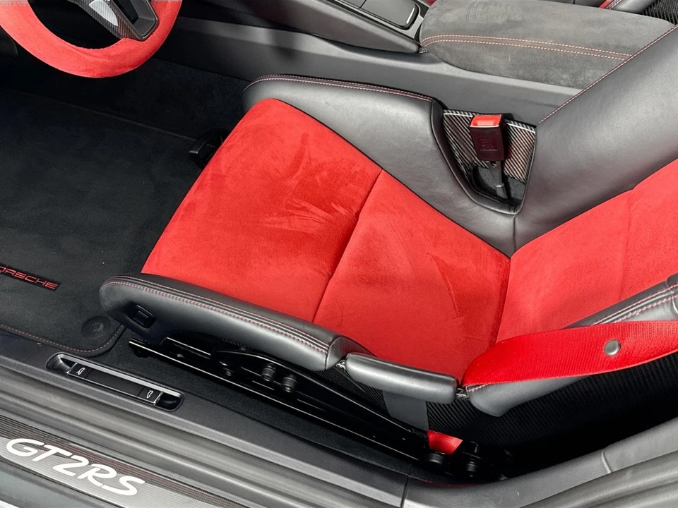 2018 Porsche 991 GT2 RS - Image 21 of 31
