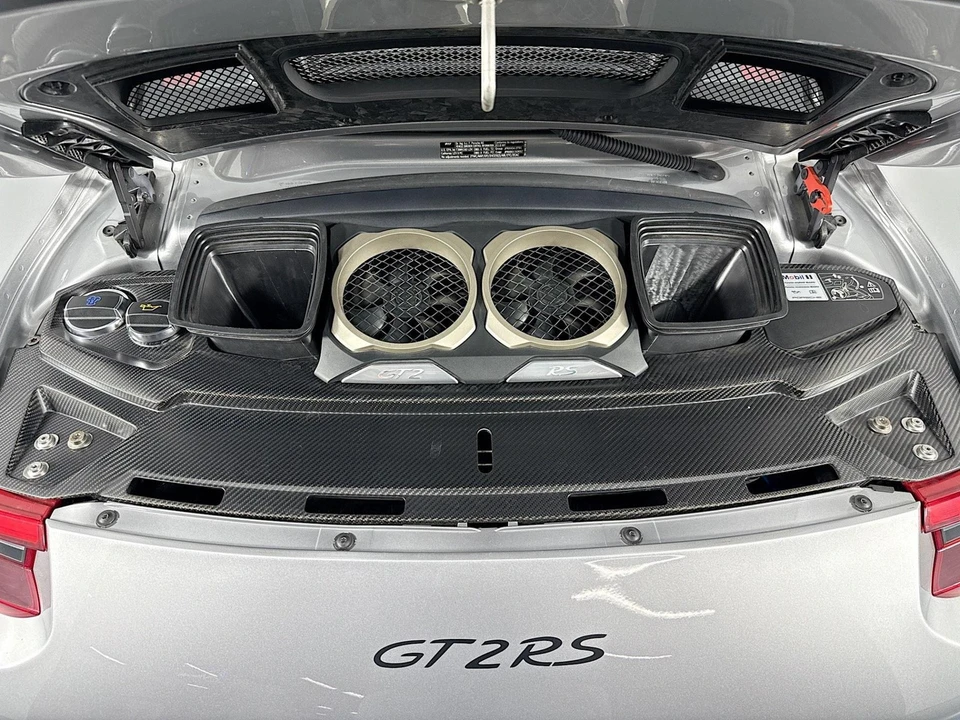 2018 Porsche 991 GT2 RS - Image 29 of 31