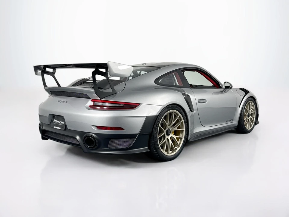 2018 Porsche 991 GT2 RS - Image 5 of 31