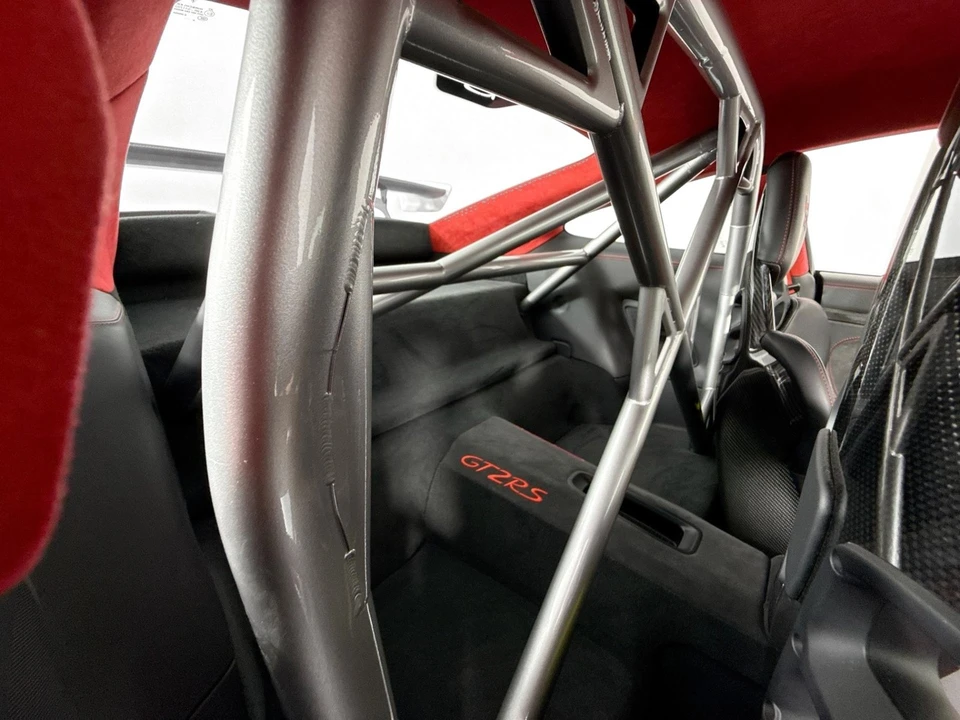2018 Porsche 991 GT2 RS - Image 26 of 31
