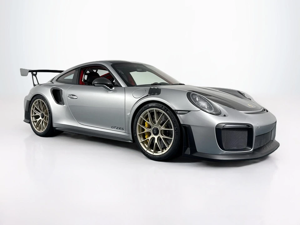 2018 Porsche 991 GT2 RS - Image 3 of 31