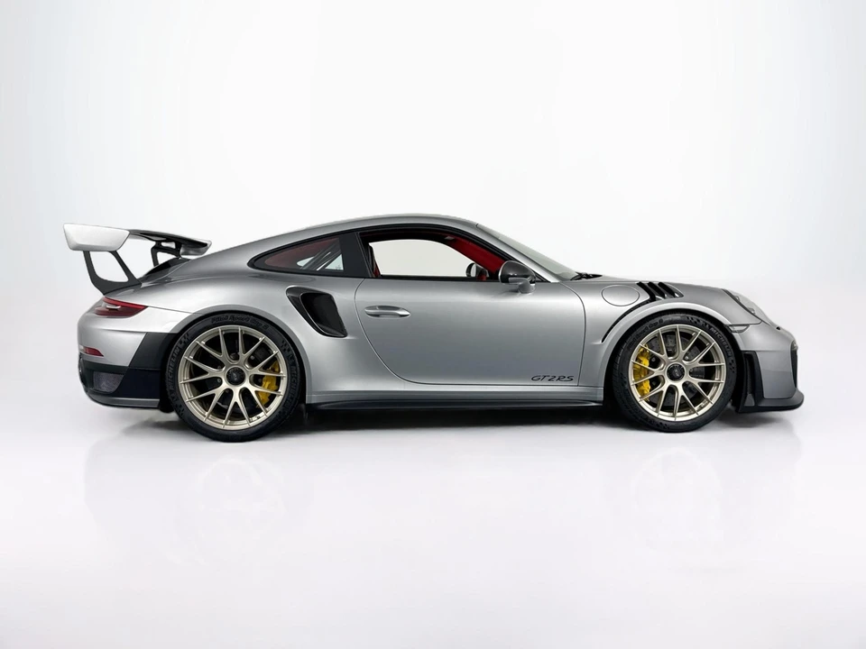 2018 Porsche 991 GT2 RS - Image 4 of 31
