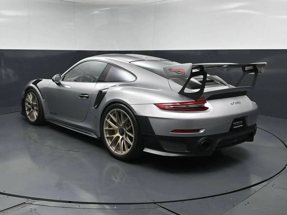 2018 Porsche 991 GT2 RS - Image 3 of 5