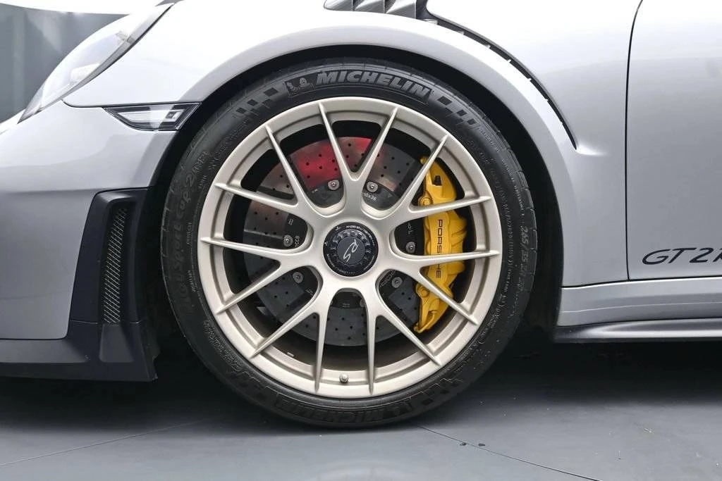2018 Porsche 991 GT2 RS - Image 5 of 5