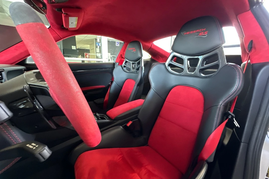 2018 Porsche 991 GT2 RS - Image 5 of 21