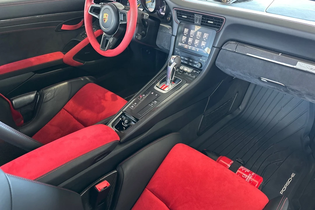 2018 Porsche 991 GT2 RS - Image 16 of 21