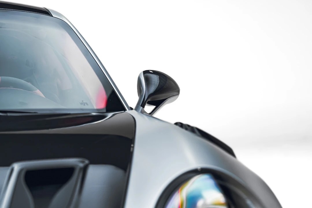 2018 Porsche 991 GT2 RS - Image 18 of 31