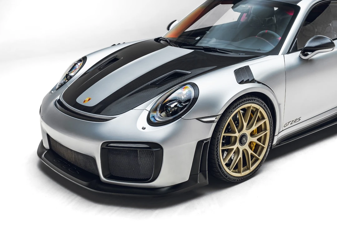 2018 Porsche 991 GT2 RS - Image 9 of 31